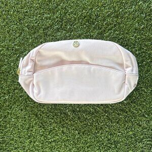 City Essentials Pouch 4L - Blissful Pink